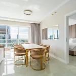 J&k Platinum Towers דירה