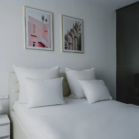 Platinum Towers J&k Apartment *