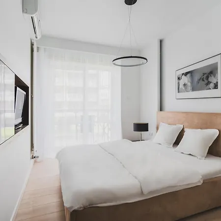 Platinum Towers J&k Apartment Warsaw