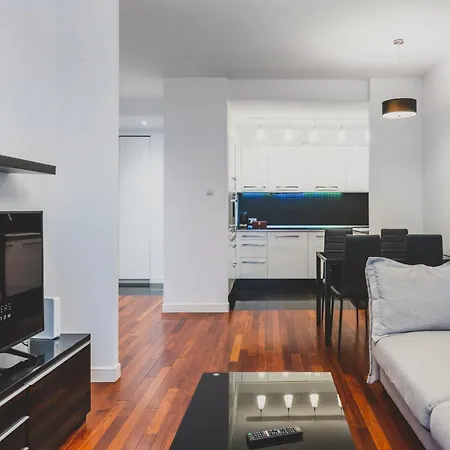 Platinum Towers J&k Apartment Warsaw