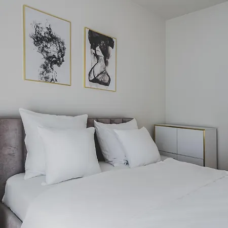 Platinum Towers J&k Apartment Warsaw