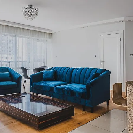 J&k Platinum Towers Warsaw