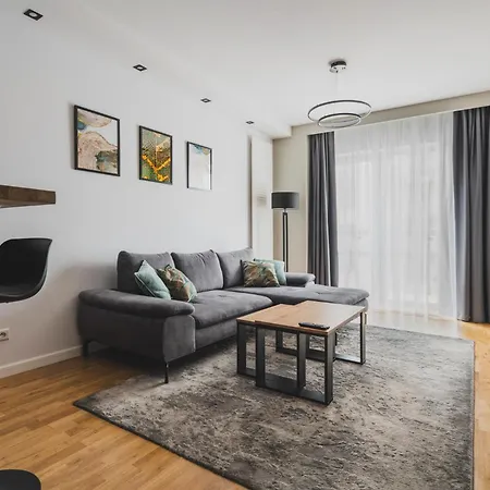 J&k Platinum Towers Apartment