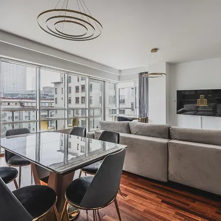 J&k Platinum Towers * Varsóvia