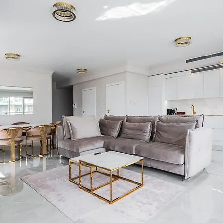 Apartment Platinum Towers J&k Warschau