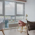 J&k Platinum Towers Warschau