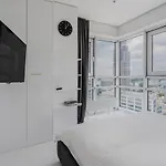 J&k Platinum Towers Appartement