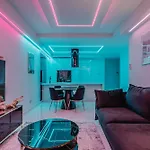 J&k Platinum Towers Appartement *